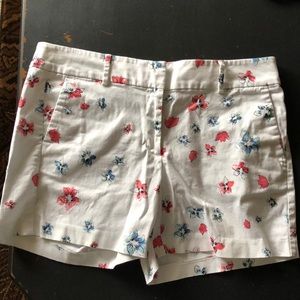 🌷5 for $10🌷 Ann Taylor floral shorts
